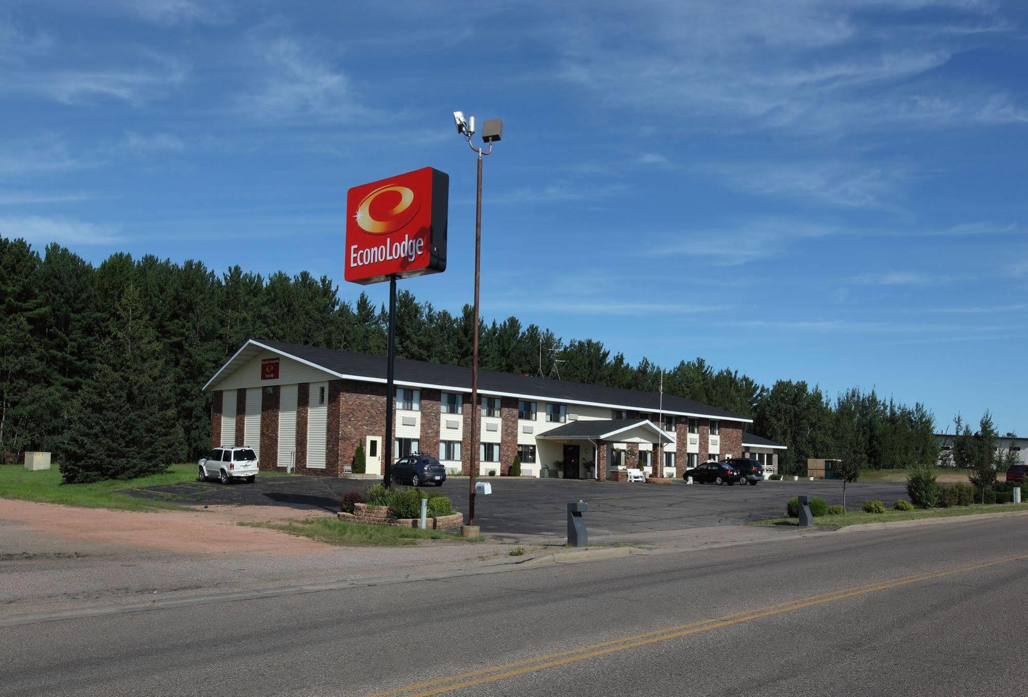 Travelodge By Wyndham Merrill Zewnętrze zdjęcie